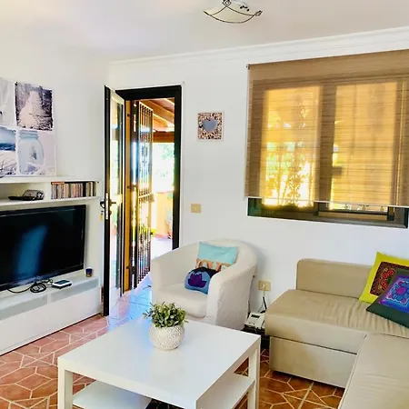 Calm House Candelaria